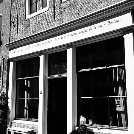 In De Westerstraat Guest house *